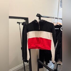 Colorblock Cropped Sweatshirt